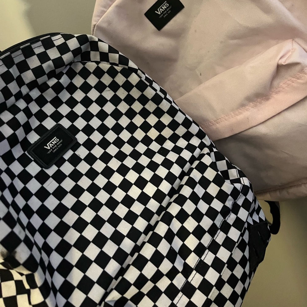 vans backpacks *PINK AVAILABLE*